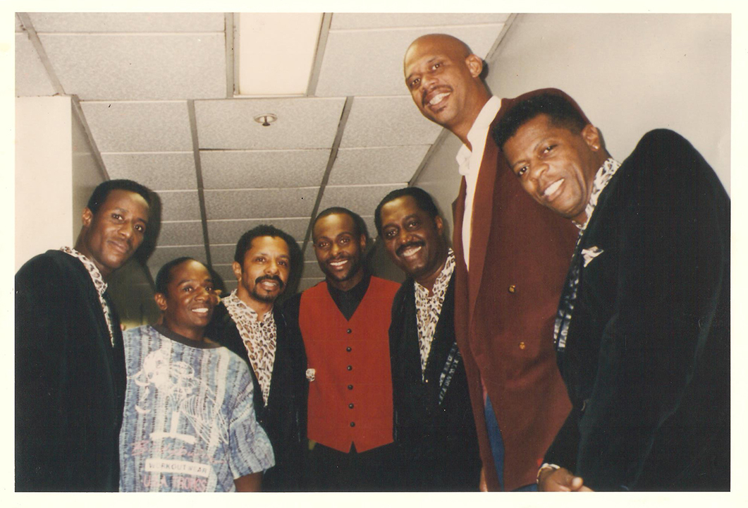 Photo of Theo Peoples with Kareem Abdul Jabbar